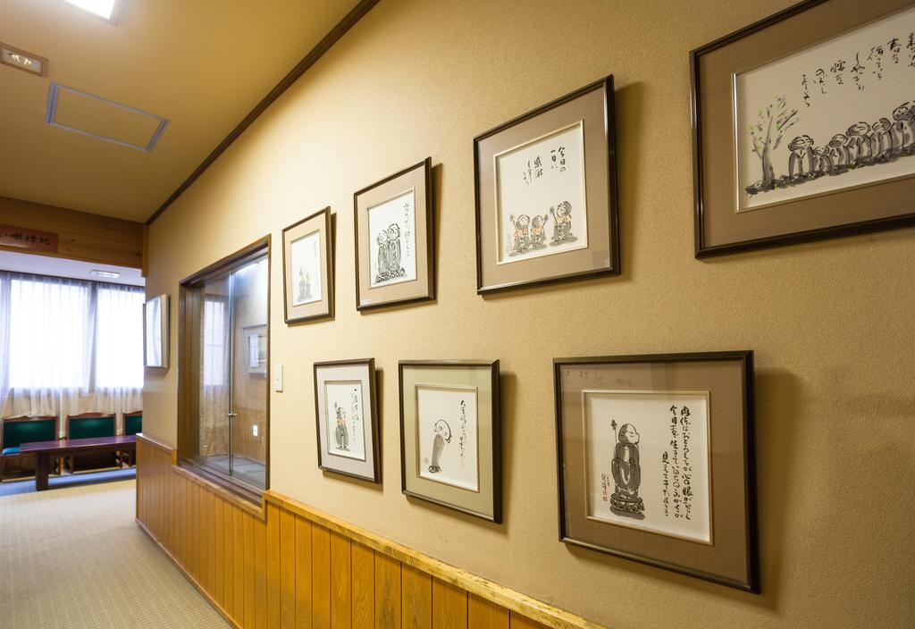 Mikunitoge Onsen Oyado Honjin Hotel Yuzawa  Exterior photo